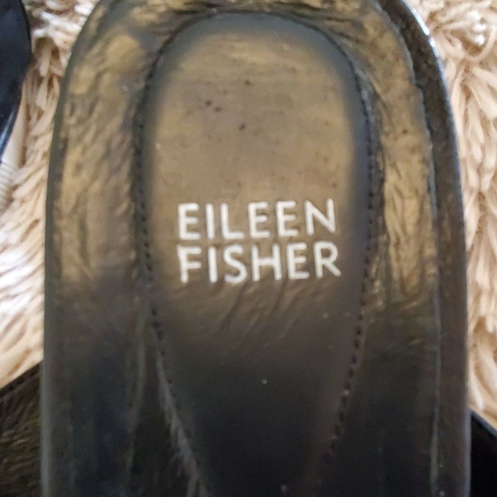 Eileen Fisher suede sandals - Picture 2 of 7